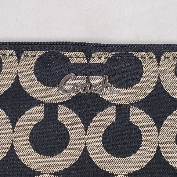 Coach Signature Pattern Wristlet Pouch Wallet MISSING WRIST STRAP Black Beige - Picture 4 of 11